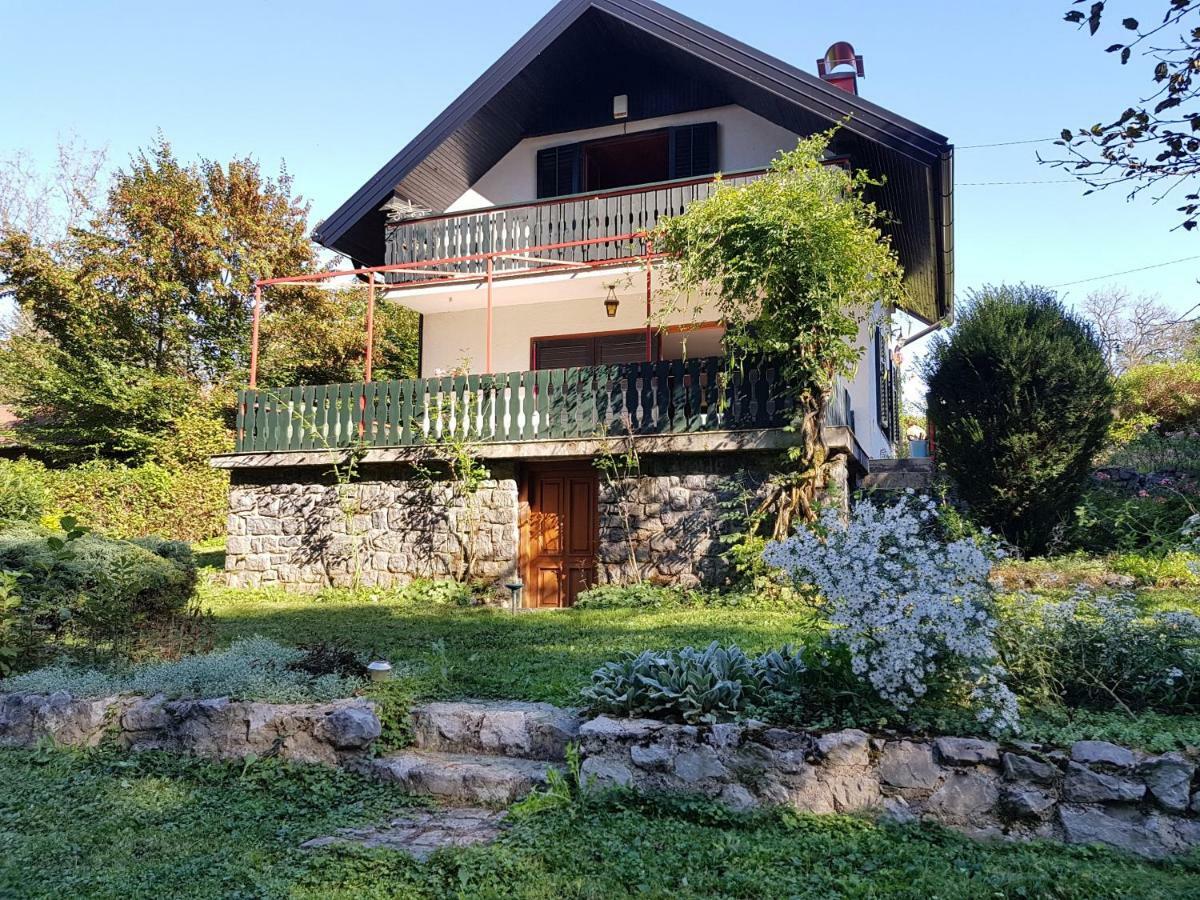 Kuca Za Odmor "Livadica" Villa Netretic Luaran gambar